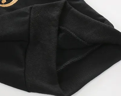 كنزة أطفال كاجوال بأكمام طويلة برسومات كرتونية، وبنطال رياضي للأطفال الصغار