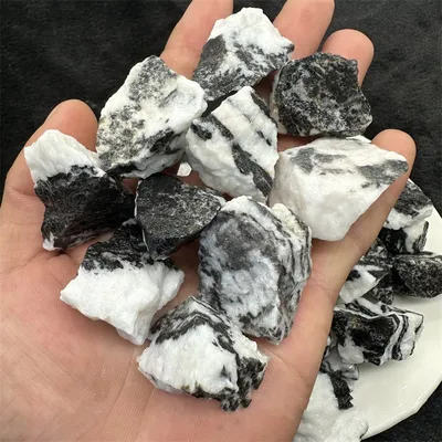 Natural Zebra Stone Rough Stone Black And White Ore Crystal Crafts