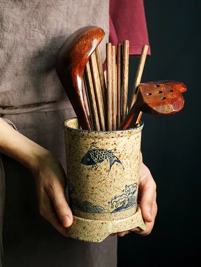 Japanese Style Hand Drawn Ceramic Chopsticks Holder Commercial Household Draining Chopsticks Shelf Boxes Cutlery Tray Kitchen Storage