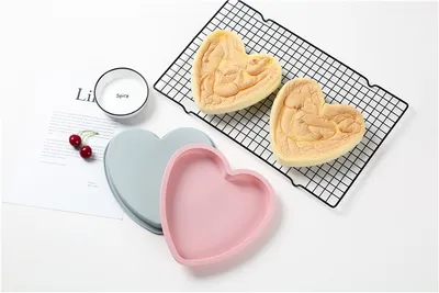 8-inch Fruit Cake Heart-shaped Mold Non-stick Silicone Baking Tray Home Baking Tools
