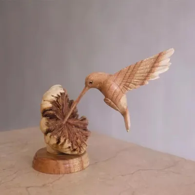 Creative Resin Wooden Craft Flying Bird Pecking Wood Home Decoration
