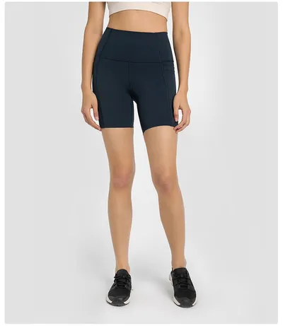 Women's Sports Short-length Shorts