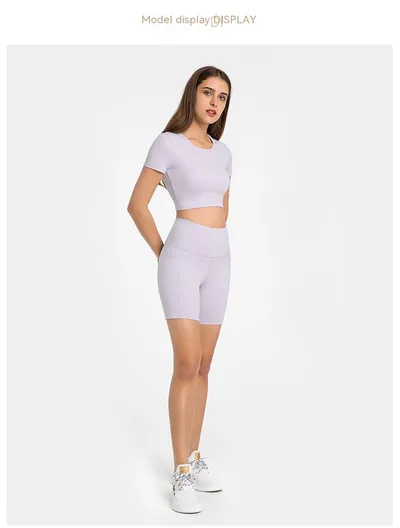 Women's Sports Short-length Shorts