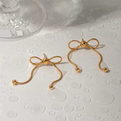 European And American Butterfly Design Sense Bends And Hitches Earrings Niche High Sense