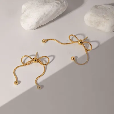 European And American Butterfly Design Sense Bends And Hitches Earrings Niche High Sense