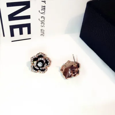 Rose Temperament Stud Earrings For Women