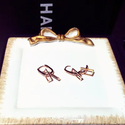 Fashion Personalized And Temperamental Earrings Women