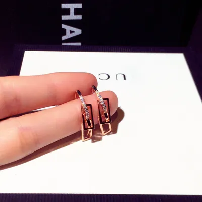 Fashion Personalized And Temperamental Earrings Women