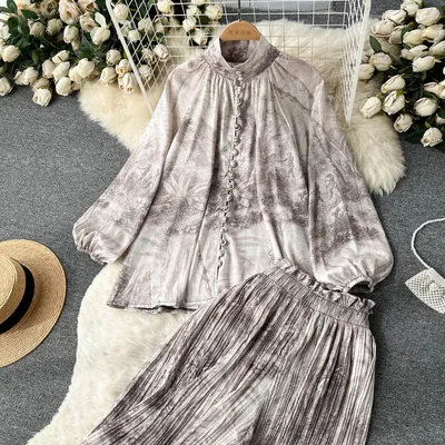 Women's Wide-leg Pleated Trousers Two-piece Set