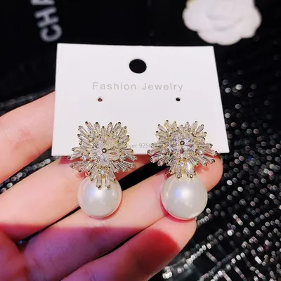 Flower Temperament Stud Earrings For Women