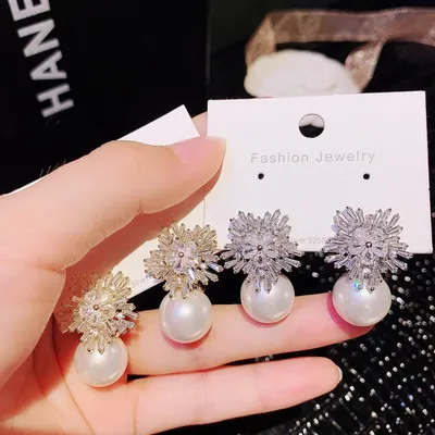 Flower Temperament Stud Earrings For Women