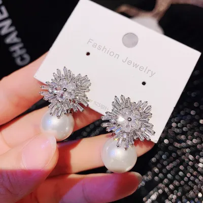 Flower Temperament Stud Earrings For Women