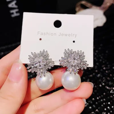 Flower Temperament Stud Earrings For Women