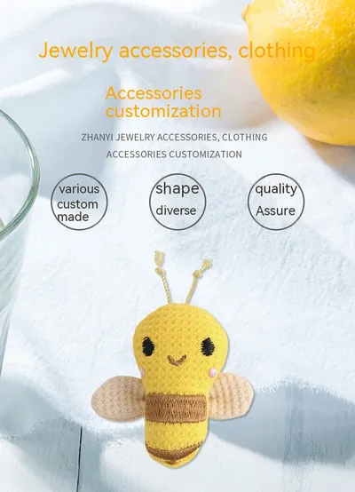 Little Bee Cartoon Brooch Korean Cute Clothing Accessories Girls' Bags Pendant