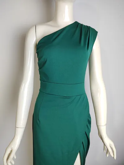 Women's One-shoulder High Waist Front Slit Temperament Dress