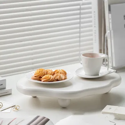 Special-shaped Geometric Tray Black And White Wooden Clouds Decorative Tray