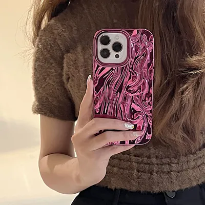 Three-dimensional Pleated Pattern Soft Phone Case
