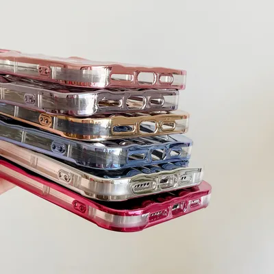 Three-dimensional Pleated Pattern Soft Phone Case