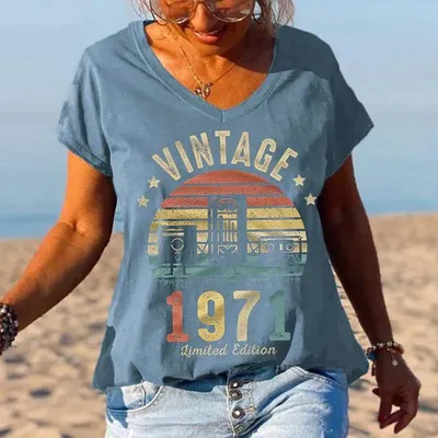Loose Fashion V-neck Cartoon Digital Printed T-shirt