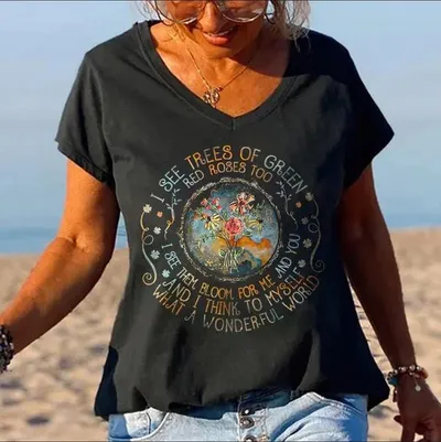 Loose Fashion V-neck Cartoon Digital Printed T-shirt