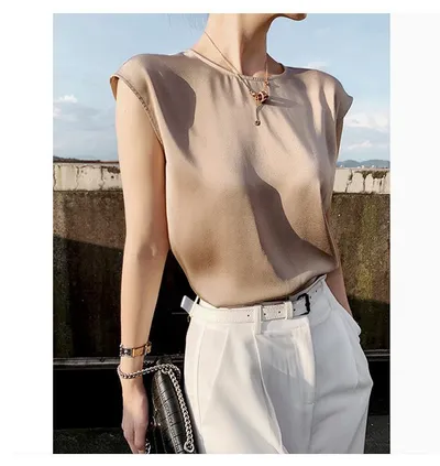 Women's Summer Round Neck Satin Sleeveless Spaghetti-strap Camisole Top