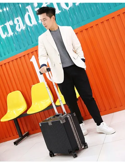 Horizontal Square Aluminum Frame Draw-bar Luggage Boarding Machine