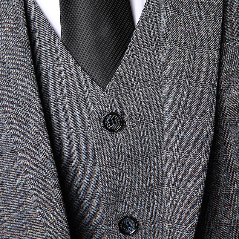 Three-piece suit for men
