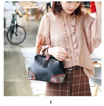Women Handbag Leather Small Doctor Bag Women Shoulder Bag Female Crossbody Handbag Lock Chain Rivets Girls Vintage Women Bags