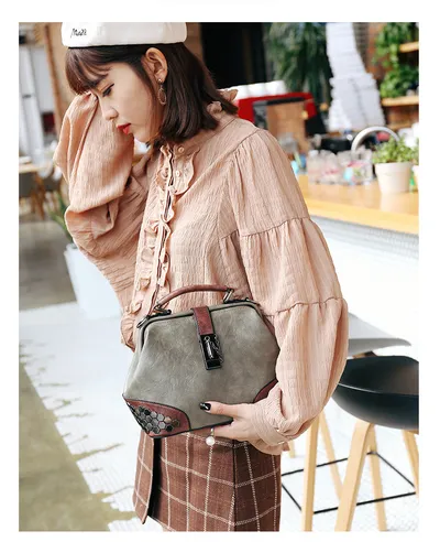 Women Handbag Leather Small Doctor Bag Women Shoulder Bag Female Crossbody Handbag Lock Chain Rivets Girls Vintage Women Bags