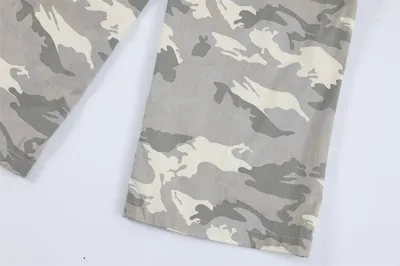 أفرول رجالي بسحاب مموه