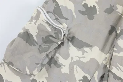 أفرول رجالي بسحاب مموه