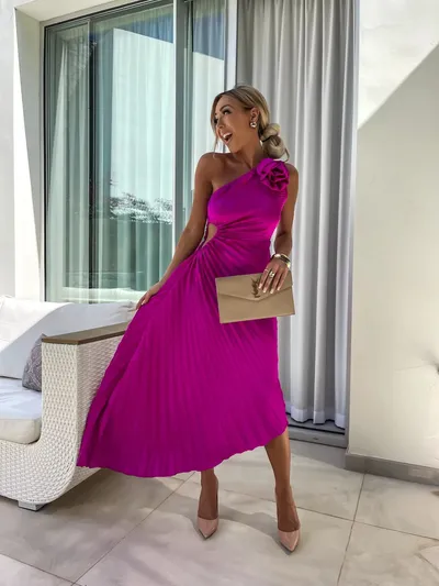 Ins Pleated One-shoulder Dress With Big Rose Flower Fashionable Sexy Evening Party Club Asymmetrical Dress