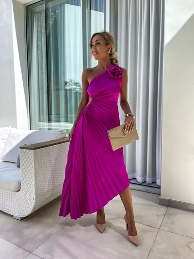 Ins Pleated One-shoulder Dress With Big Rose Flower Fashionable Sexy Evening Party Club Asymmetrical Dress