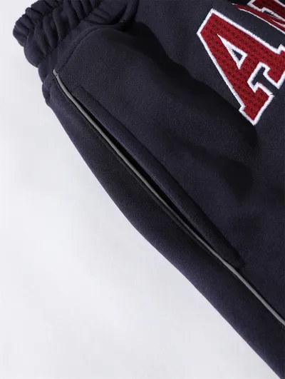 Letter Embroidery Loose Short Sweatpants Men