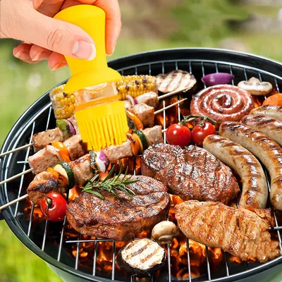 2 In 1 Oil Dispenser With Silicon Brush BBQ Oil Spray Glass Bottle Silicone For Barbecue Cooking Seasoning Bottle Kitchen Gadgets