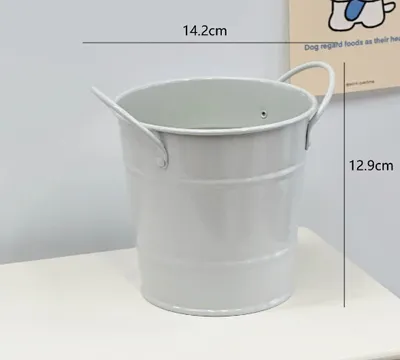 Creative Iron Art Student Desktop Storage Box