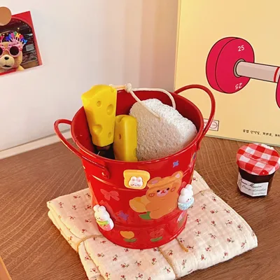 Creative Iron Art Student Desktop Storage Box