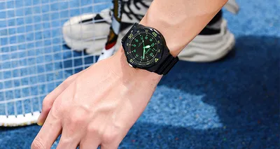 Men's Sports Luminous Pointer Quartz Watch