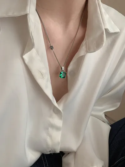 Vintage Crown Pendant Necklace For Women