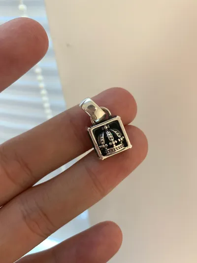 Vintage Crown Pendant Necklace For Women