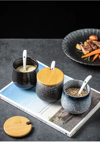 Kitchen Supplies Ceramic Wooden Lid Spoon Seasoning Bottle