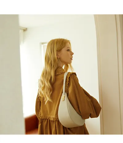 Genuine Leather All-match Commute Shoulder Messenger Bag