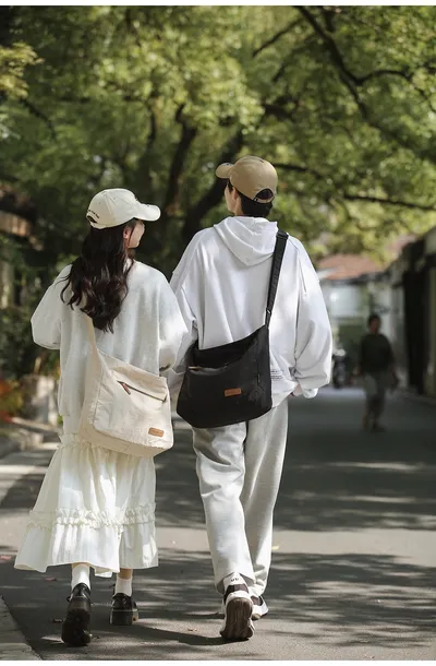 Women's Large Capacity Waterproof Oxford Cloth Crossbody Bag