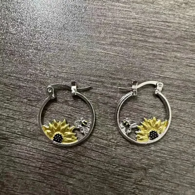 Sunflower Bee Round Ring Earrings Color Meiko
