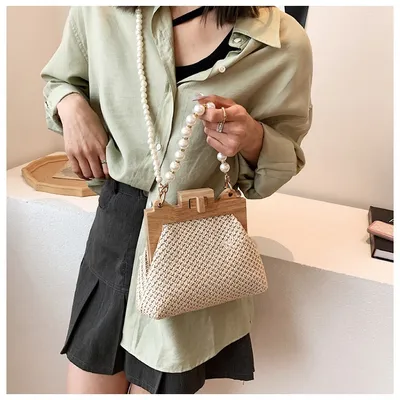 Women's Straw Beach Pearl Chain Woven Shoulder Bag
