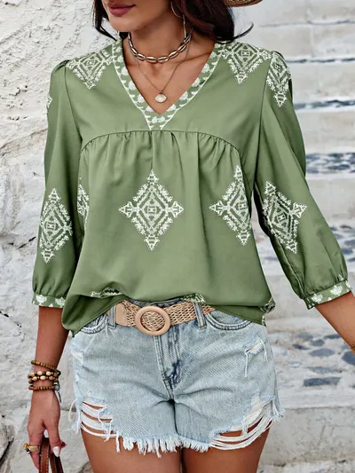 Fashion Printed Bags Three-quarter Sleeve V-neck Women's Blouse