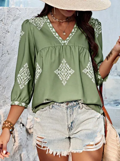 Fashion Printed Bags Three-quarter Sleeve V-neck Women's Blouse