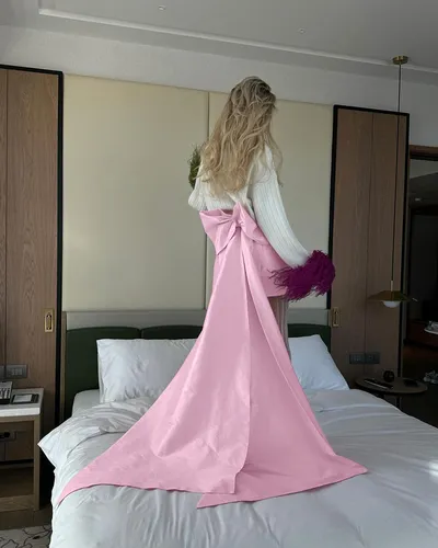 Matte Bow Straight Skirt Short
