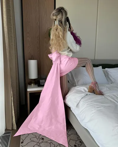 Matte Bow Straight Skirt Short
