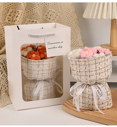 Creative 7 Knitted Wool Simulation Bouquet